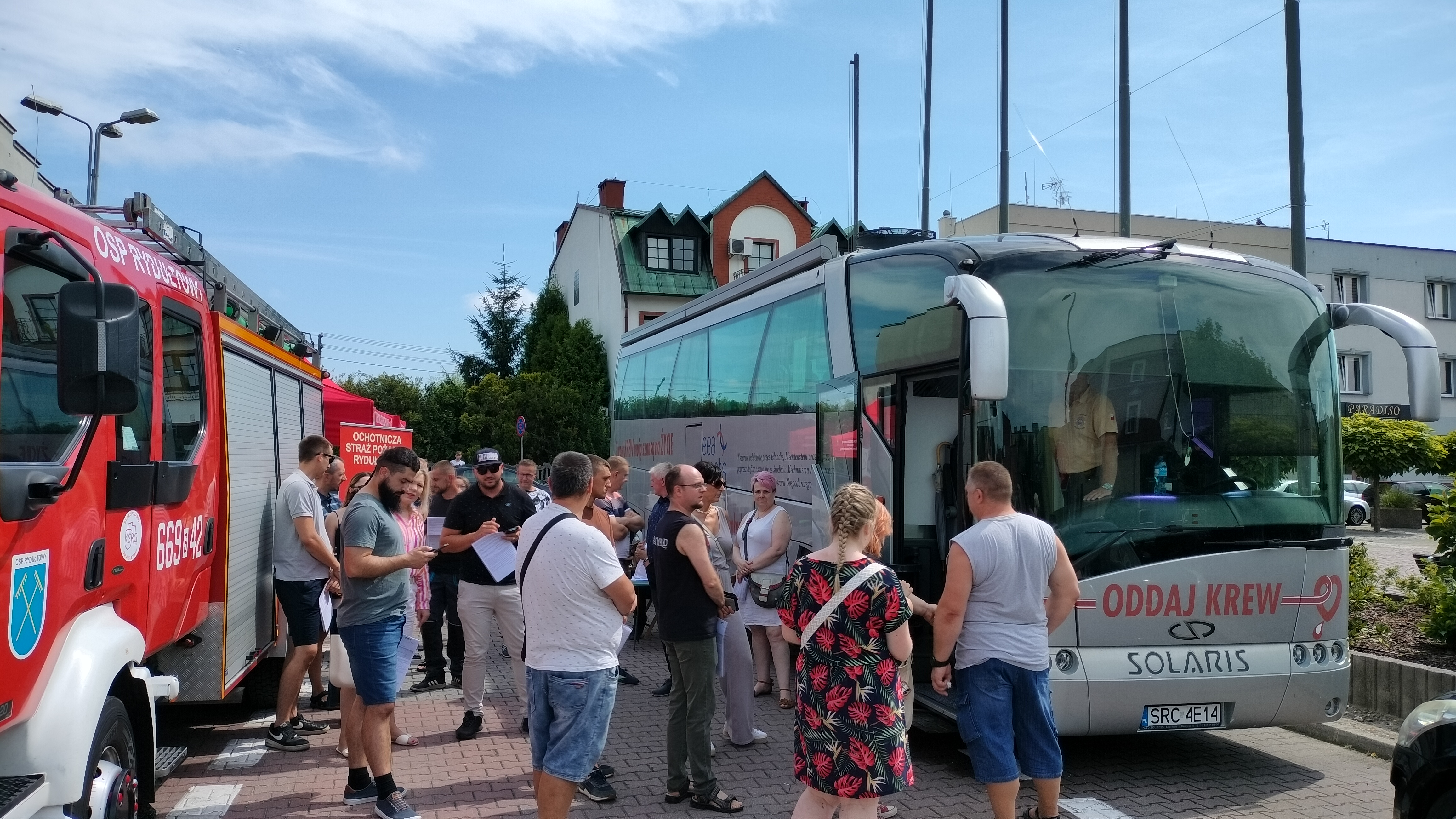 Bardzo wysoka frekwencja na akcji oddawania krwi dla poszkodowanych górników w Rydułtowach