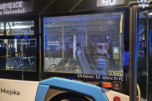 Agresywna pasażerka autobusu w Rybniku-Boguszowicach